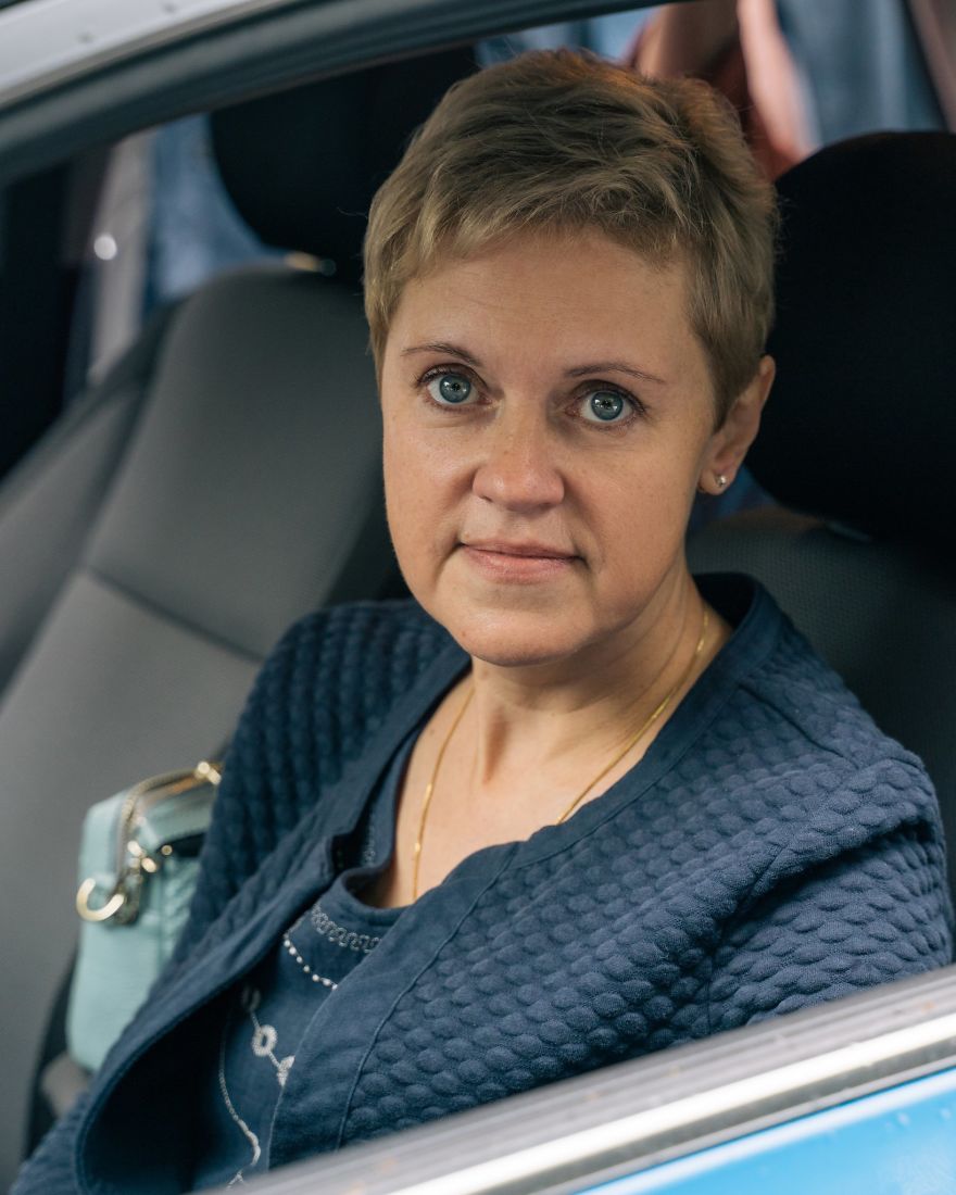 Person Asks People Over 40 To Share Their Pics To Show Aging Is Not That Scary (30 Pics)