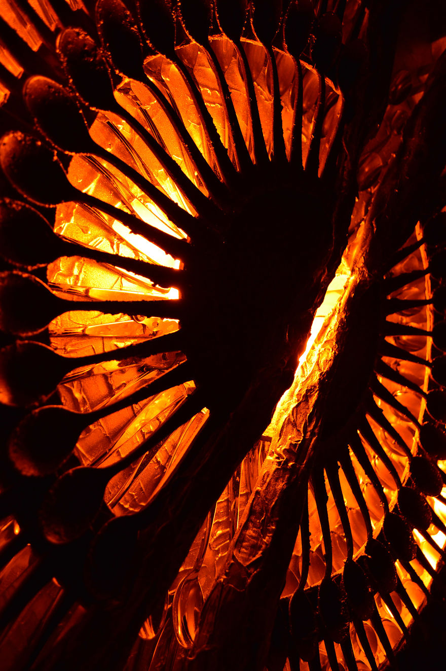 I Make Circles Out Of Cutlery And LED Lighting To Produce These 36 Spectacular Images I Make Circles Out Of Cutlery And LED Lighting To Produce These 36 Spectacular Images