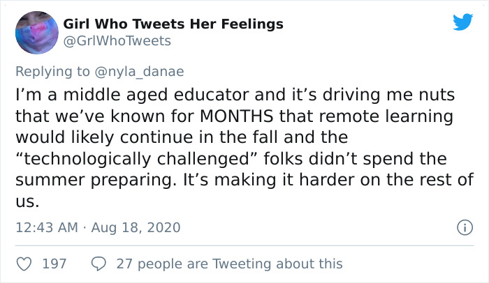 People Are Reminding Students To Stay Away From Snide Remarks About Older Teachers Struggling With Technology In This Wholesome Thread