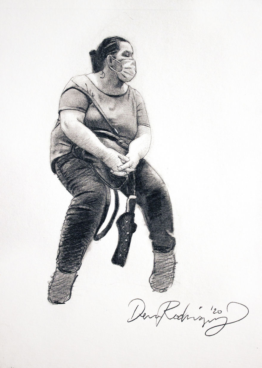 New Yorker Draws Sketches Of Masked Strangers On The Subway, Captures The Spirit Of The Times New Yorker Draws Sketches Of Masked Strangers On The Subway, Captures The Spirit Of The Times