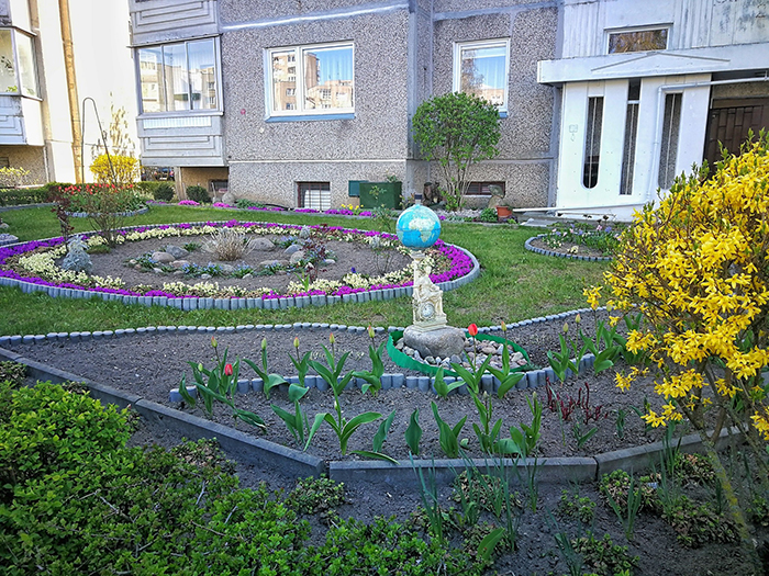 From Amazing To Downright Scary, These 30 Design Decisions In Soviet Apartment Buildings In Lithuania Are Far From Boring From Amazing To Downright Scary, These 30 Design Decisions In Soviet Apartment Buildings In Lithuania Are Far From Boring