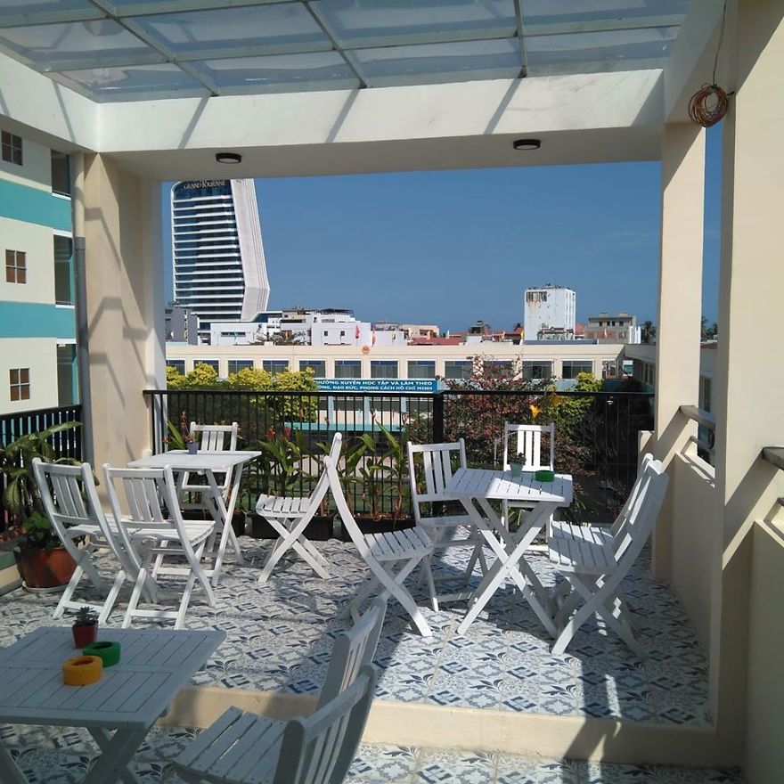 I Changed All Of My Travel Plans And Stayed In Danang, Vietnam For Six Weeks Instead Of Six Days I Changed All Of My Travel Plans And Stayed In Danang, Vietnam For Six Weeks Instead Of Six Days