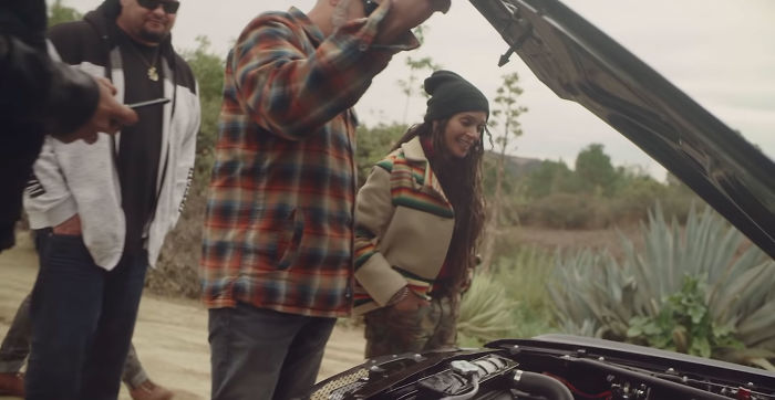 Jason Momoa Restores His Wife’s 1965 Mustang, Her First Car When She Was 17