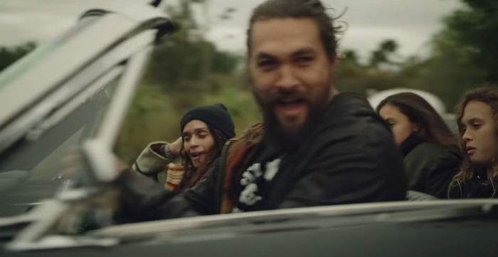 Jason Momoa Restores His Wife’s 1965 Mustang, Her First Car When She Was 17