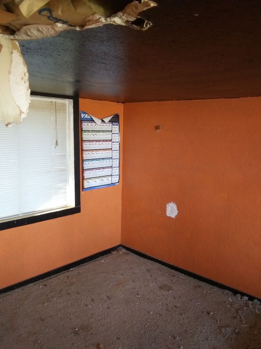 These Six Abandoned Houses Show The Harshness Of Desert Life