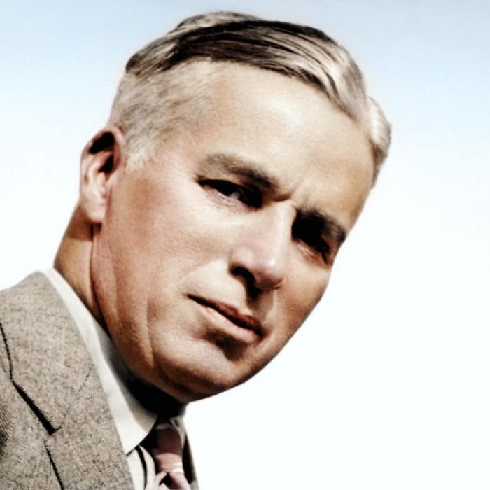 Artist Colorizes 40 Old Photos, And It Might Change The Way You Perceive History Artist Colorizes 40 Old Photos, And It Might Change The Way You Perceive History