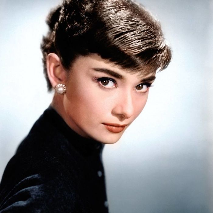 Artist Colorizes 40 Old Photos, And It Might Change The Way You Perceive History Artist Colorizes 40 Old Photos, And It Might Change The Way You Perceive History