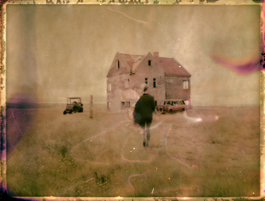 I&#8217;m Leaving Artwork In Random Places In Iceland (19 Pics)