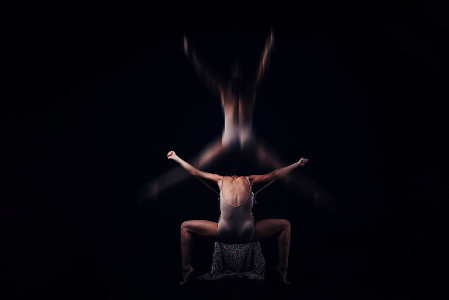 “I Am My Mother”: My Photography Project About The Process Of Growing Up “I Am My Mother”: My Photography Project About The Process Of Growing Up