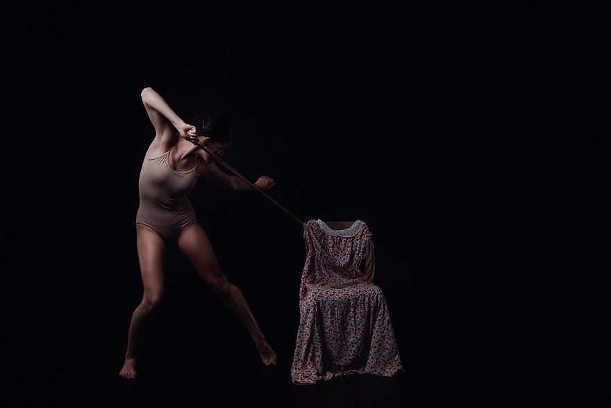 “I Am My Mother”: My Photography Project About The Process Of Growing Up “I Am My Mother”: My Photography Project About The Process Of Growing Up