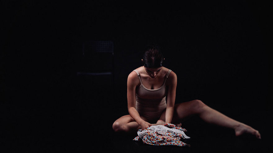 “I Am My Mother”: My Photography Project About The Process Of Growing Up “I Am My Mother”: My Photography Project About The Process Of Growing Up