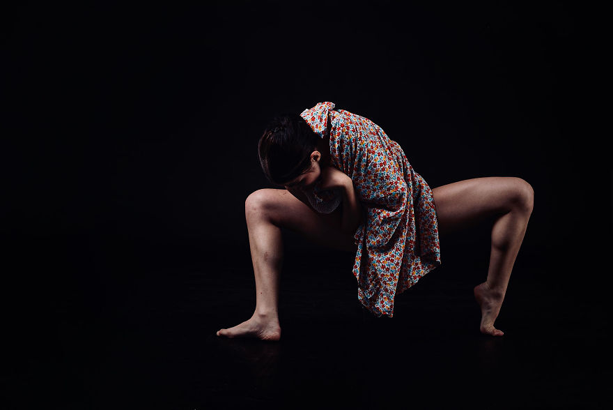 “I Am My Mother”: My Photography Project About The Process Of Growing Up “I Am My Mother”: My Photography Project About The Process Of Growing Up