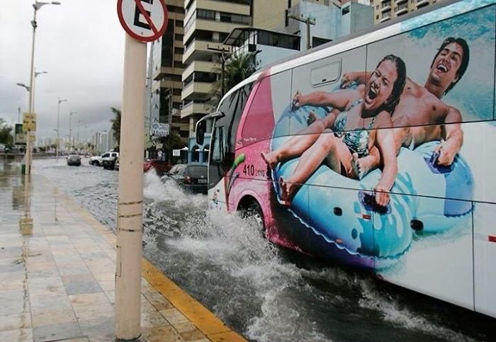 Here Are My Favorite Examples Of Ingenious Bus Advertising (50 Pics)