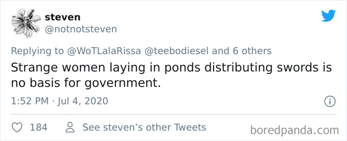 Filmmaker Asks People To Describe Their Favorite Movie “As Boring As Possible” And They Deliver (30 Tweets) Filmmaker Asks People To Describe Their Favorite Movie “As Boring As Possible” And They Deliver (30 Tweets)