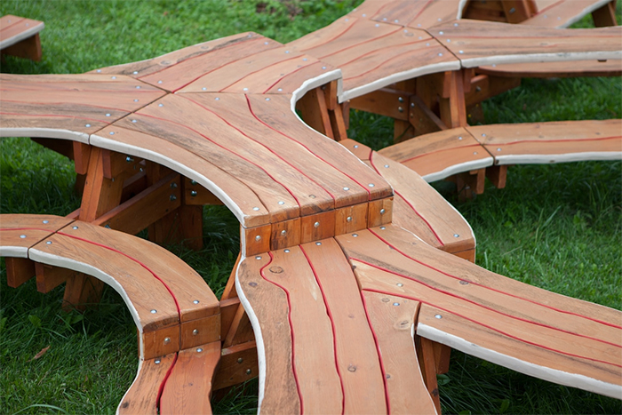 This Mesmerizing Picnic Table Looks Like A Massive Branching Tree This Mesmerizing Picnic Table Looks Like A Massive Branching Tree