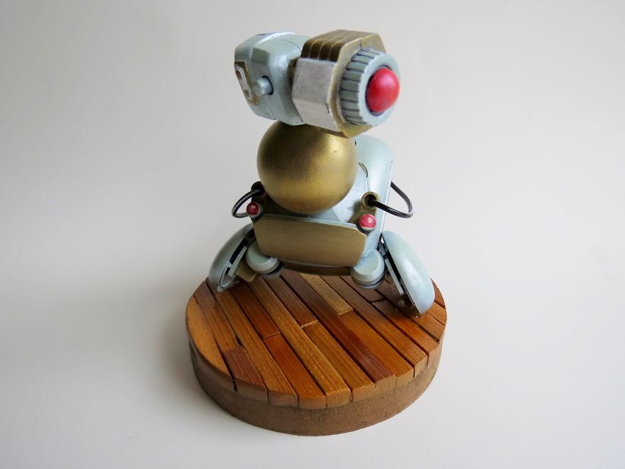 I Make Sci-Fi Sculptures From Toys And More I Make Sci-Fi Sculptures From Toys And More
