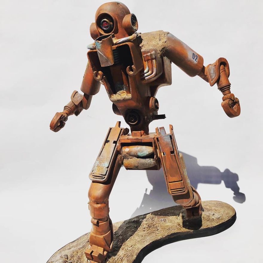 I Make Sci-Fi Sculptures From Toys And More I Make Sci-Fi Sculptures From Toys And More