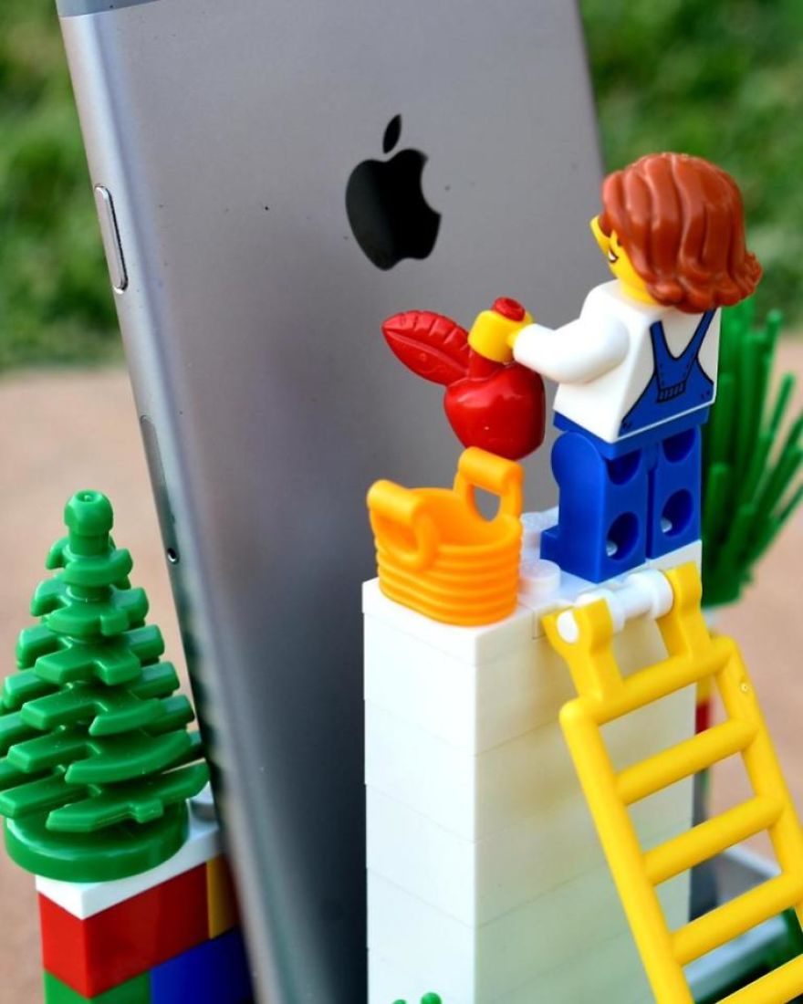 My Leggodt Mini-Figure Family Adventures My Leggodt Mini-Figure Family Adventures