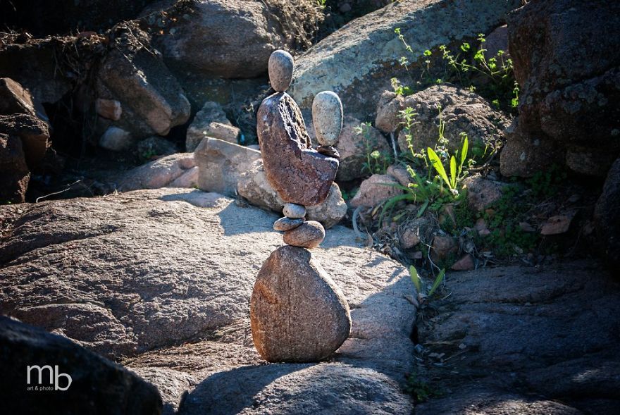 I&#8217;ve Been Practicing Stone Balancing For 10 Years, It&#8217;s The Best Kind Of Meditation For Me (50 New Pics)