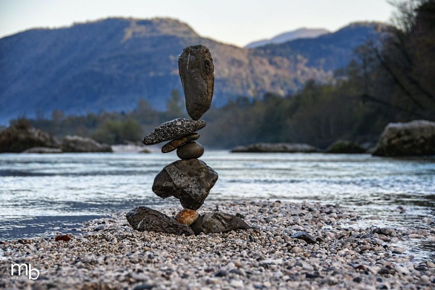 I&#8217;ve Been Practicing Stone Balancing For 10 Years, It&#8217;s The Best Kind Of Meditation For Me (50 New Pics)