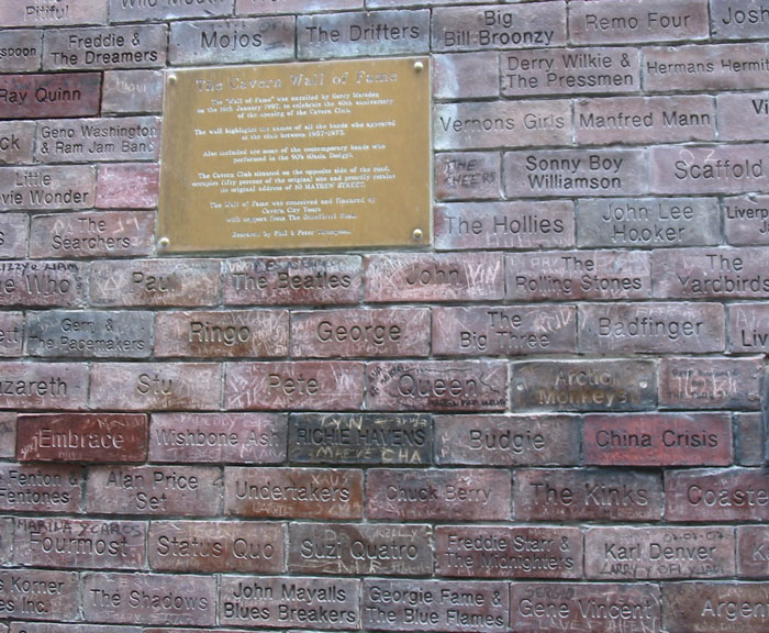 People Removed These 29 Statues Because They Stood For What’s Wrong With Humans