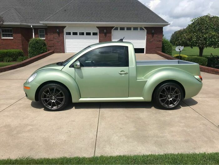 43 Of The Funniest Examples Of Awful Taste But Great Execution (New Pics)