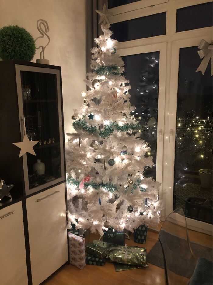 Hey Pandas, Share Your Christmas Tree With Us (Closed) Hey Pandas, Share Your Christmas Tree With Us (Closed)