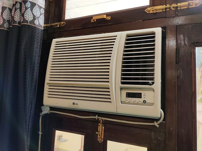 30 Things Americans Can’t Seem To Live Without, As Observed By Non-Americans 30 Things Americans Can’t Seem To Live Without, As Observed By Non-Americans