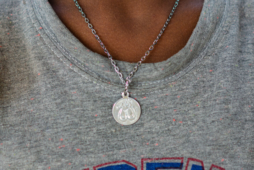 My Photos Of Strangers Wearing Lockets & Pendants My Photos Of Strangers Wearing Lockets & Pendants