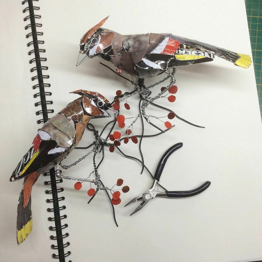 This Artist Repurposes Scrap Metal, Discarded Objects, And Textile Into Lifelike Animal Sculptures (116 Pics) This Artist Repurposes Scrap Metal, Discarded Objects, And Textile Into Lifelike Animal Sculptures (116 Pics)