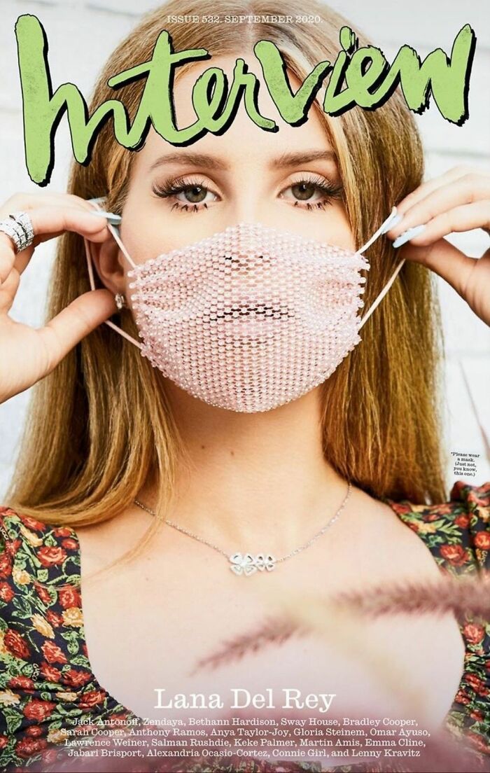 Lana Del Rey Responds To People Who Criticized Her For Wearing A Mesh Face Covering During The Coronavirus Pandemic Lana Del Rey Responds To People Who Criticized Her For Wearing A Mesh Face Covering During The Coronavirus Pandemic