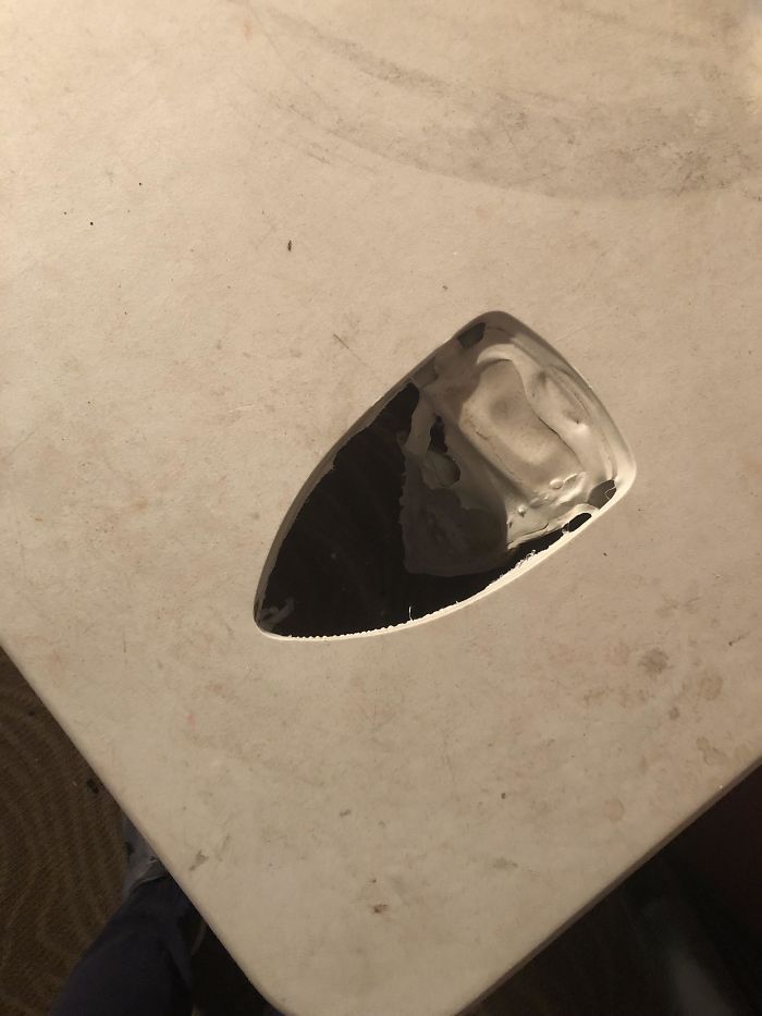 30 Ironing Fails So Bad, People Just Had To Share Them Online 30 Ironing Fails So Bad, People Just Had To Share Them Online