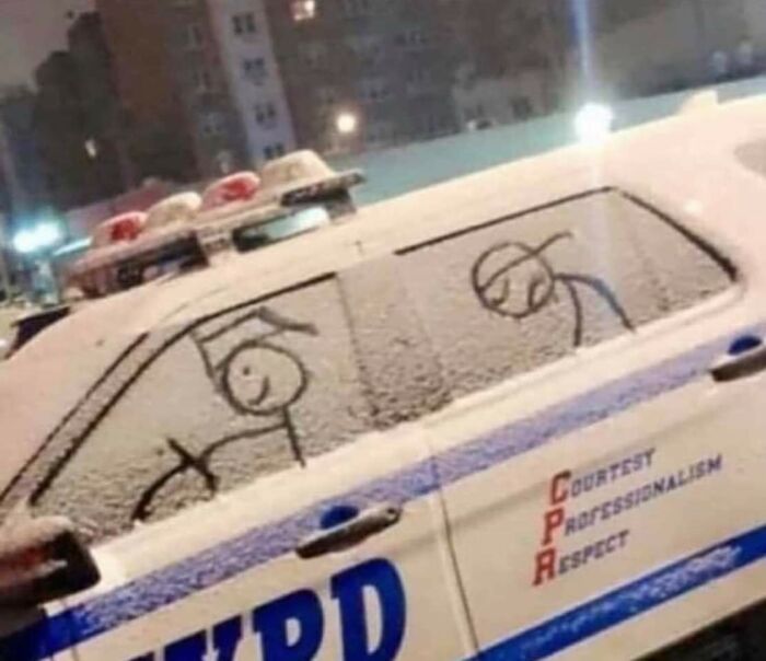 This Page Is All About Sharing Cases Of “Mild Vandalism” And Here Are The 50 Best Pics This Page Is All About Sharing Cases Of “Mild Vandalism” And Here Are The 50 Best Pics