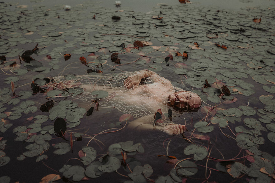 Italian Artist Captures 50 Mystical Photographs That Portray His Inner Emotions Italian Artist Captures 50 Mystical Photographs That Portray His Inner Emotions