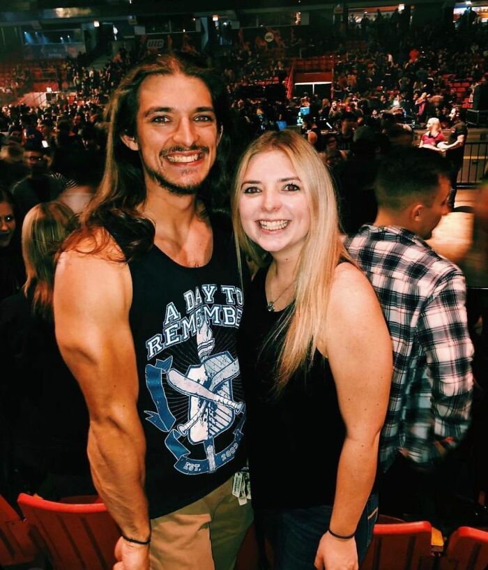 Wear the Detective Hat for 30 Pics in This “Siblings or Dating” Quiz Wear the Detective Hat for 30 Pics in This “Siblings or Dating” Quiz