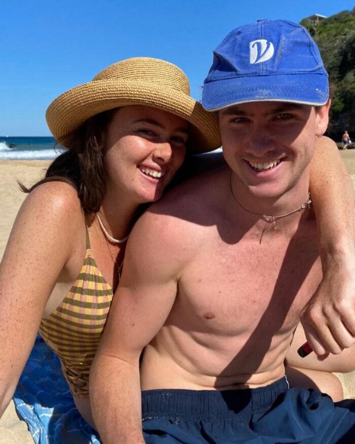 Wear the Detective Hat for 30 Pics in This “Siblings or Dating” Quiz Wear the Detective Hat for 30 Pics in This “Siblings or Dating” Quiz