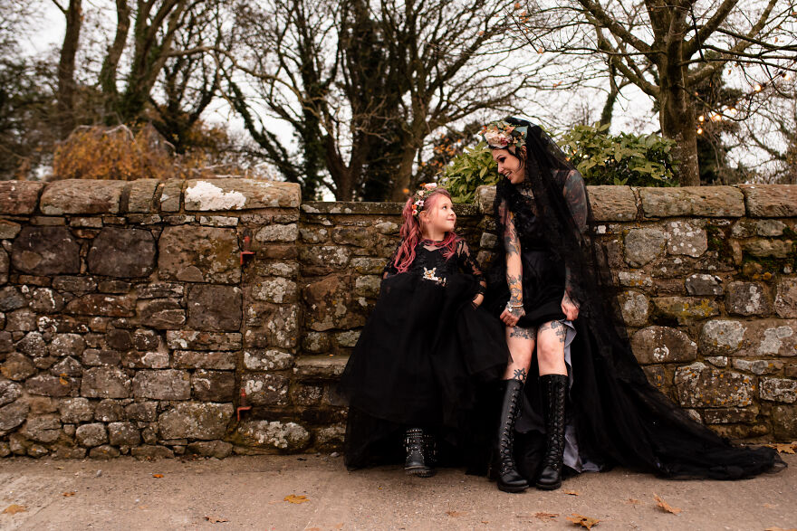 24 Scary Images Captured By Wedding Photographers Around The World 24 Scary Images Captured By Wedding Photographers Around The World