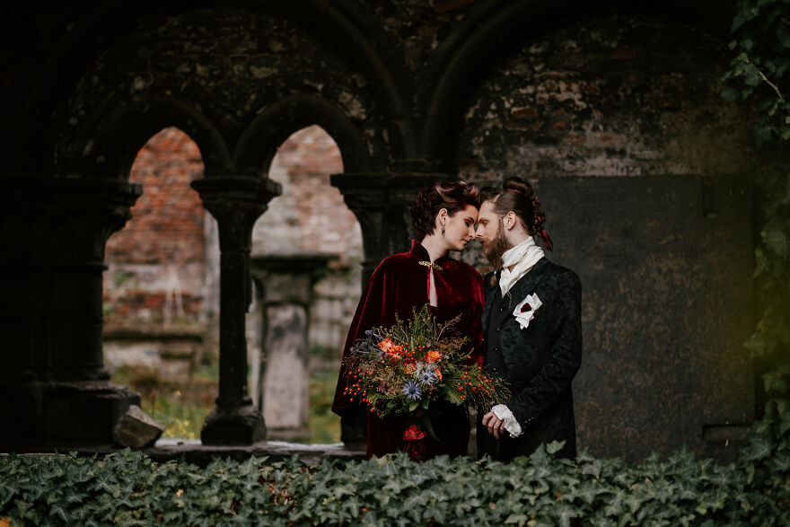 24 Scary Images Captured By Wedding Photographers Around The World 24 Scary Images Captured By Wedding Photographers Around The World