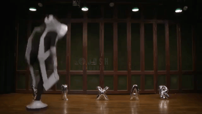 Every Halloween, This One-Legged Guy Makes An Epic Halloween Costume And He Just Revealed His 2020 Costume