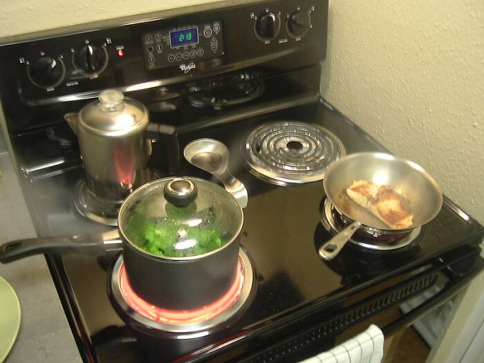 Culinary Grads Share Tips They Didn’t Learn In School But Find Very Useful (30 Tips) Culinary Grads Share Tips They Didn’t Learn In School But Find Very Useful (30 Tips)