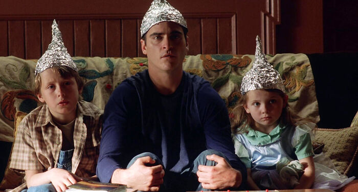 30 People Respond To “What Are Some Plot Holes So Big You Can Drive A Truck Through?” 30 People Respond To “What Are Some Plot Holes So Big You Can Drive A Truck Through?”