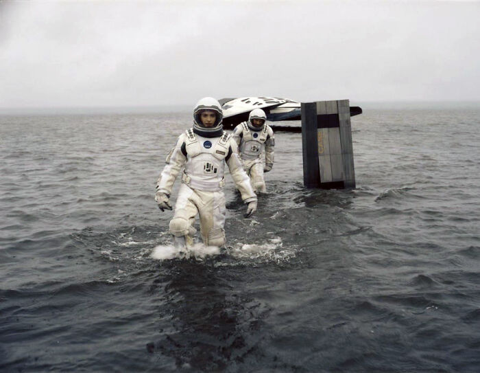 30 People Respond To “What Are Some Plot Holes So Big You Can Drive A Truck Through?” 30 People Respond To “What Are Some Plot Holes So Big You Can Drive A Truck Through?”