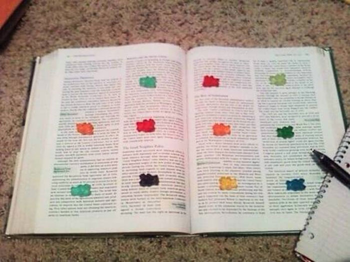 30 Genius Hacks That Have Students Asking &#8220;How Come Nobody Told Me This Earlier?&#8221;