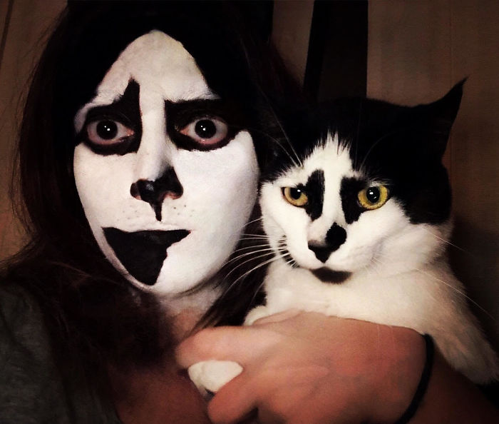 50 People That Nailed Halloween Costumes 50 People That Nailed Halloween Costumes