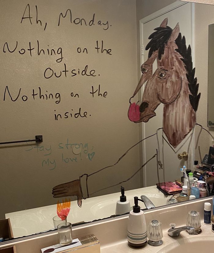 Woman Shares A Collection Of Her Husband’s Doodles On Her Bathroom Mirror (17 Pics) Woman Shares A Collection Of Her Husband’s Doodles On Her Bathroom Mirror (17 Pics)