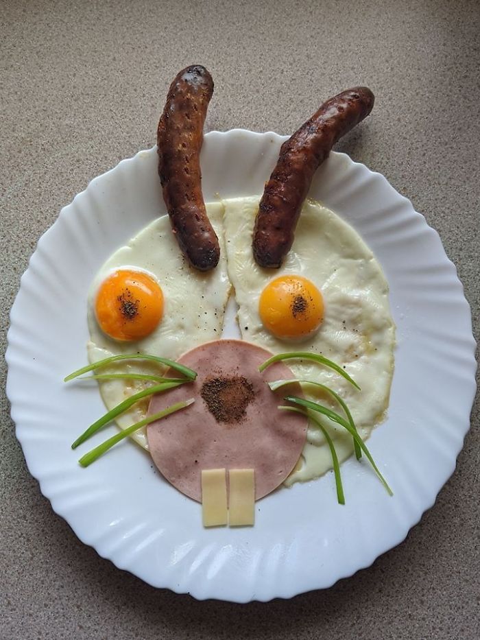 30 Of The Most Iconic Plates From The &#8220;Rate My Plate&#8221; Facebook Group