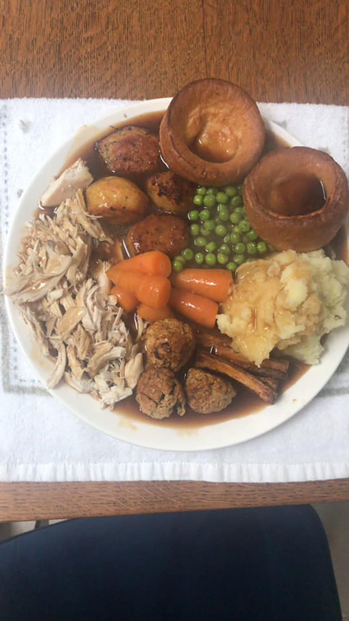 30 Of The Most Iconic Plates From The &#8220;Rate My Plate&#8221; Facebook Group