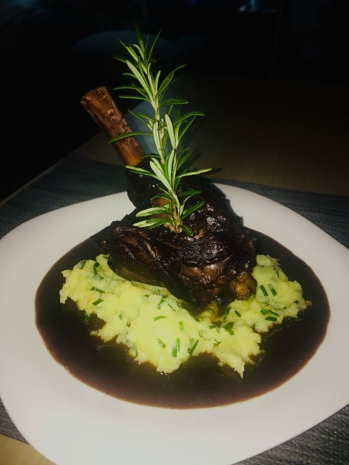 30 Of The Most Iconic Plates From The “Rate My Plate” Facebook Group 30 Of The Most Iconic Plates From The “Rate My Plate” Facebook Group