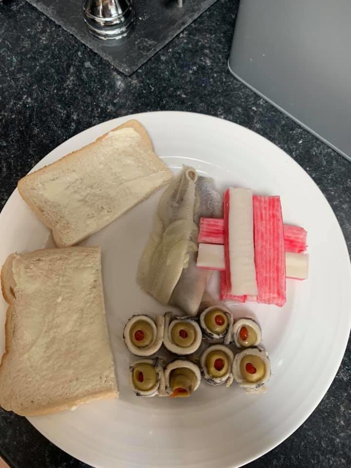 30 Of The Most Iconic Plates From The “Rate My Plate” Facebook Group 30 Of The Most Iconic Plates From The “Rate My Plate” Facebook Group