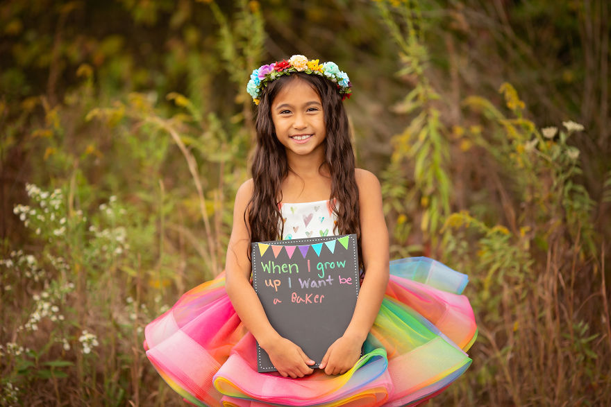 I Photographed Eight Beautiful Girls To Show Diversity, Love, And Equality